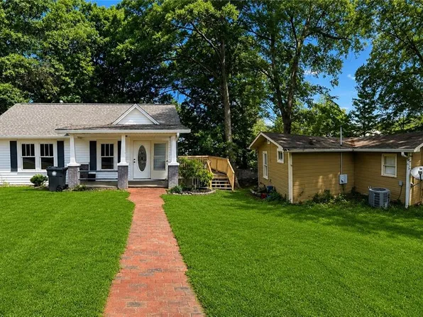 920 Cardinal Dr, Gainesville, GA 30501