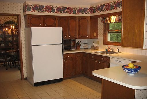 4th image of 331 Brentwood Dr NE