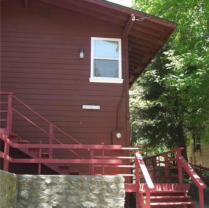 1st image of 23678 Manzanita Dr