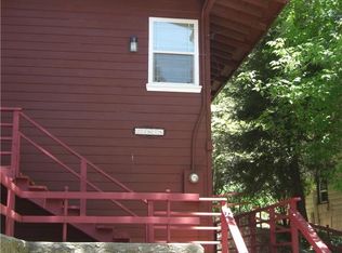 23678 Manzanita Dr, Crestline, CA 92325