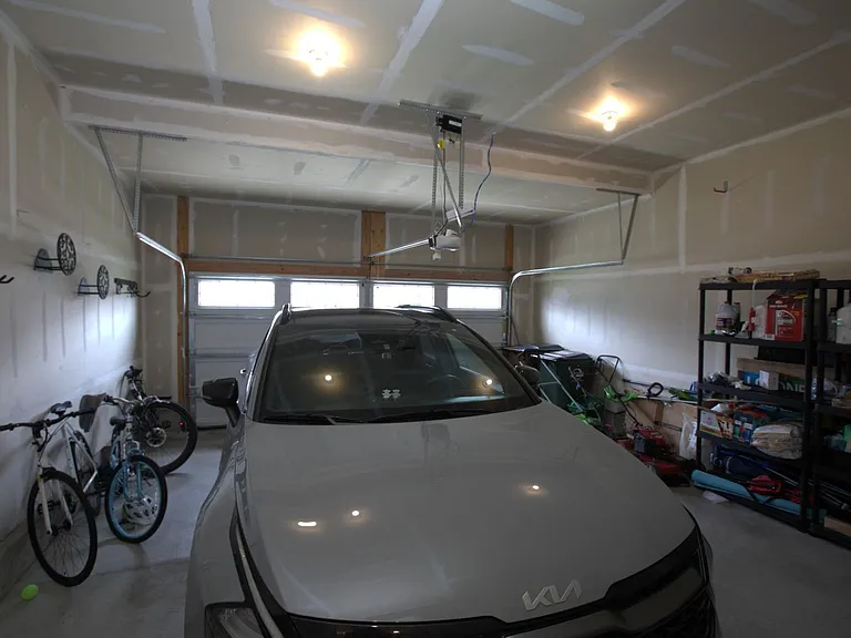 4613 Kelly Ct — Photo 33