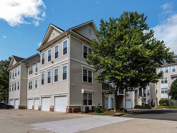2nd image of 11343 Aristotle Dr #6-212