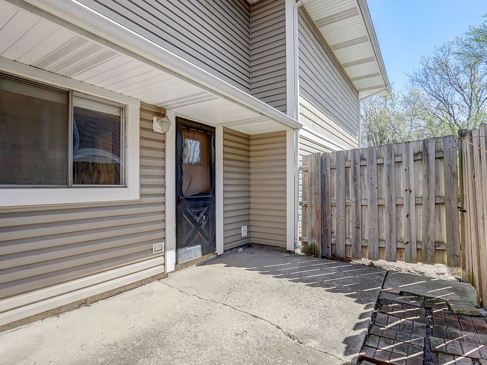 2nd image of 6113 Kit Carson Dr #6113