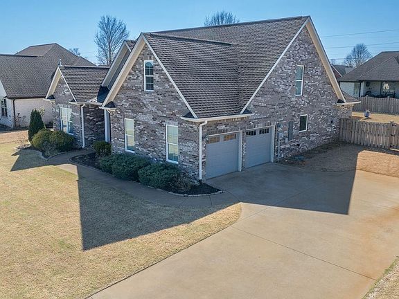 2nd image of 108 Sullivan Rd