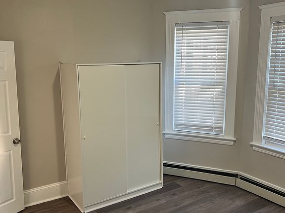 5th image of 26 Olive Ave Floor 1