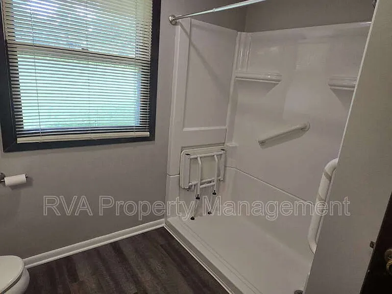 4476 Country Walk Ln — Photo 9