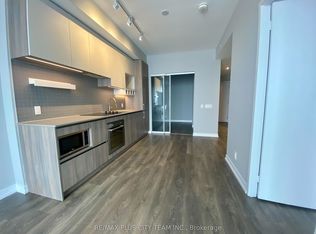 950 Portage Pkwy #4215, Vaughan, ON L4K 4Z4