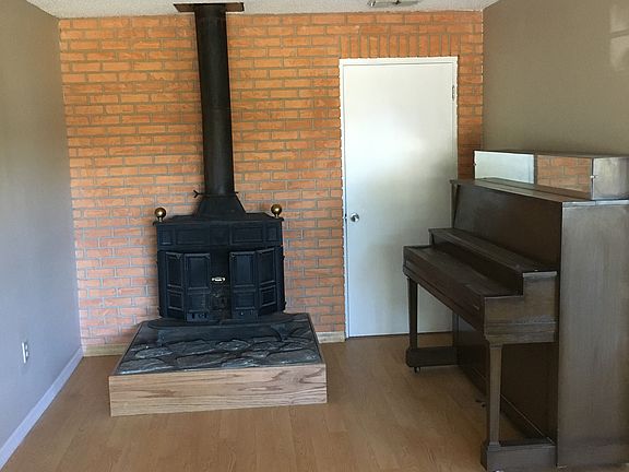 5th image of 407 S Bingham St