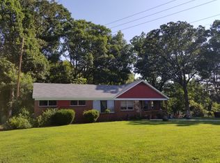 1217 Sunset Rd, Charlotte, NC 28216