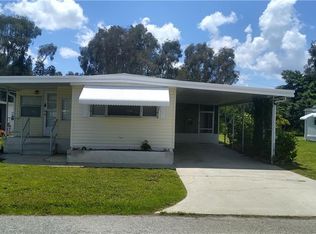 2727 Breezewood Dr, North Fort Myers, FL 33917