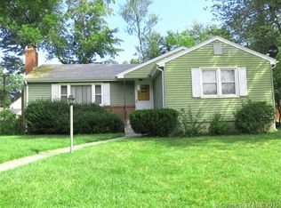 24 Haynes Rd, West Hartford, CT 06117