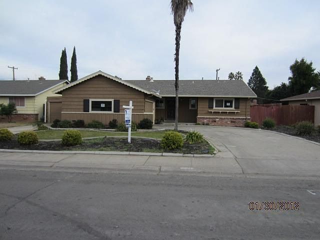 1st image of 5021 46th St