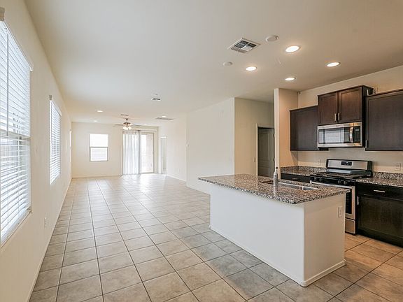 5th image of 11208 S Weismann Dr