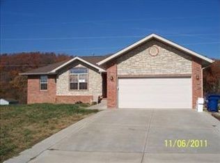 269 W Mazzy Dr, Springfield, MO 65803