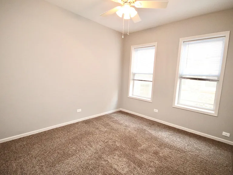 617 W Drummond Pl #3CE — Photo 10