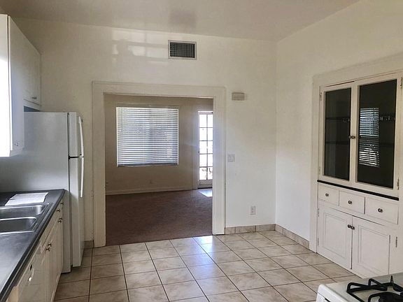 5th image of 4331 Cleveland Ave