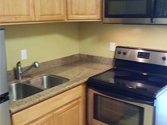 5th image of 9811 Whitman Ave SW APT 11