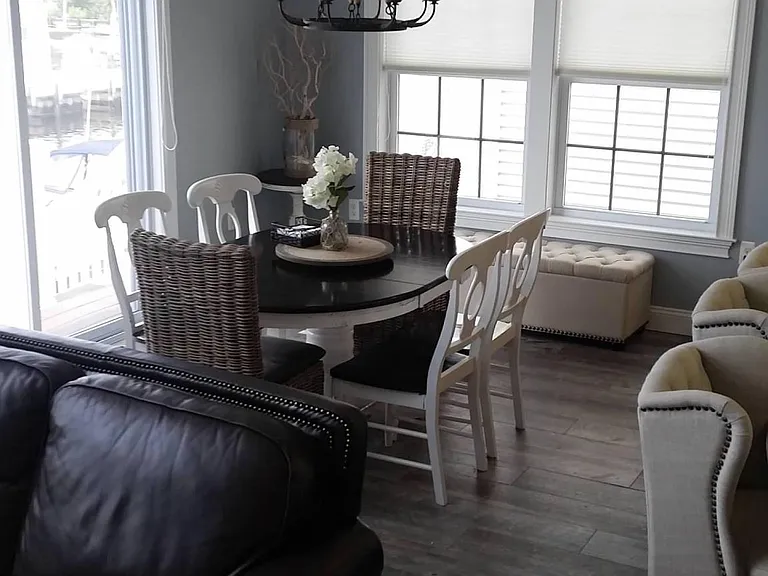 1419 Paul Blvd — Photo 21