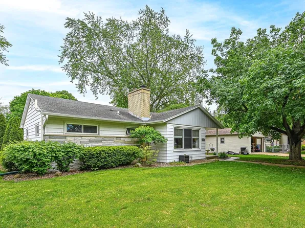 208 North Kendrick AVENUE, Burlington, WI 53105