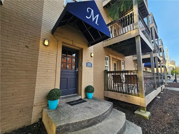 1207 W 45th St APT 2W, Kansas City, MO 64111