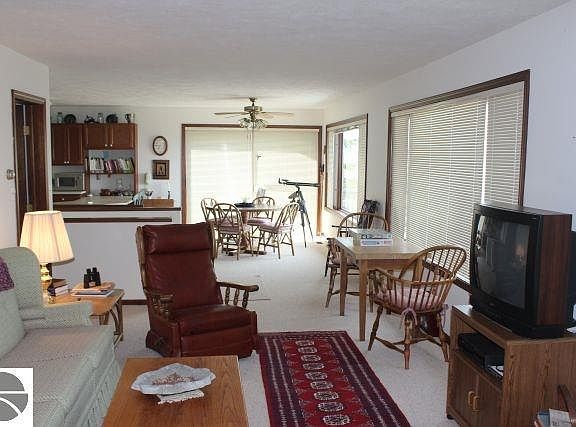 4th image of 14671 N Cathead Bay Dr
