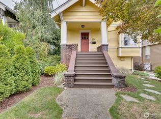 324 NE 50th Street, Seattle, WA 98105