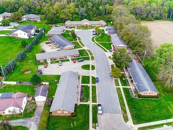 4th image of 14 Candlewood Ct #107