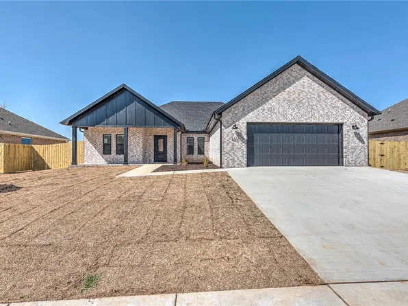 121 N Adler Ave, Farmington, AR 72730