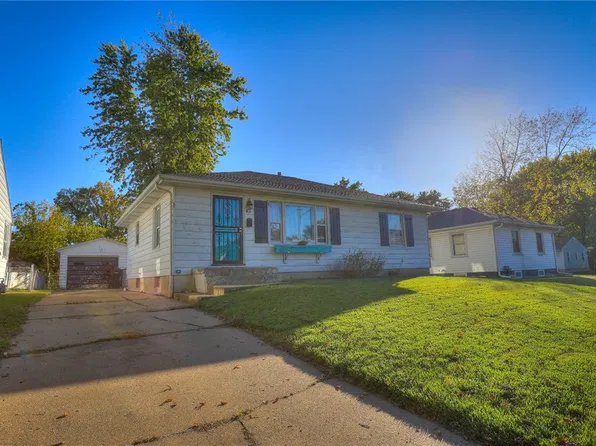 43 Maple Ct, Decatur, IL 62526