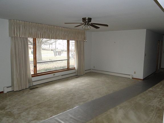 2nd image of 205 Porter Ave