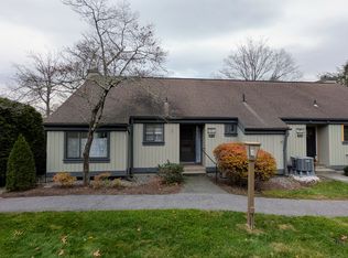 917A Hilltop Rd E #917A, Southbury, CT 06488