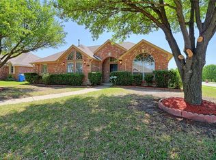 2506 Daisy Ln, Rowlett, TX 75089
