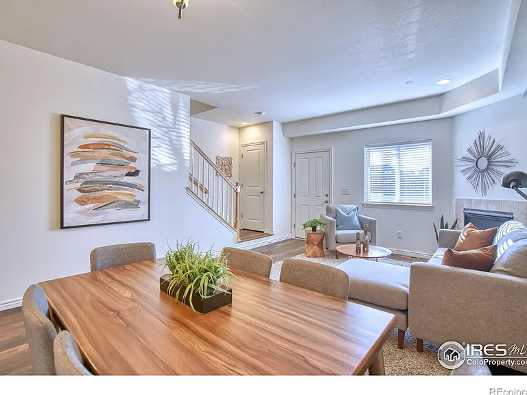 314 N Parkside Dr #E — Photo 7