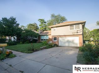 3910 S 17th St, Lincoln, NE 68502