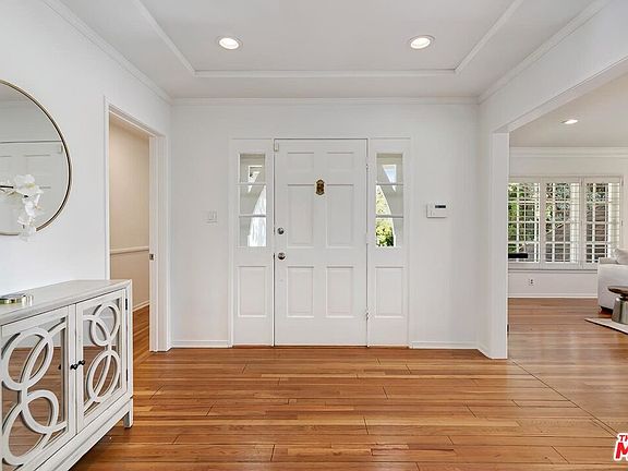 5th image of 11438 Thurston Cir