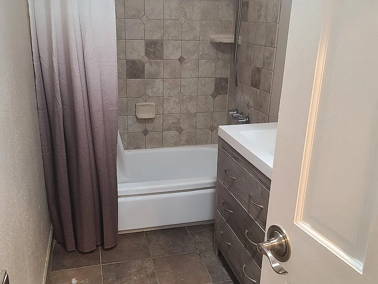 1215 E Avenue R2 — Photo 3