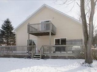 3580 S Shore Dr, Delton, MI 49046