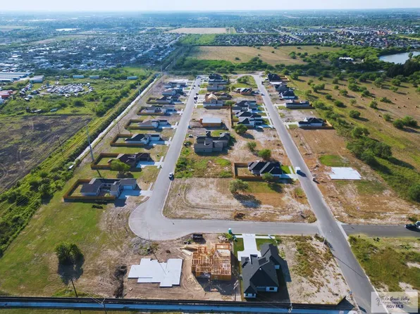 12 Paseo Cafetos St, Brownsville, TX 78526