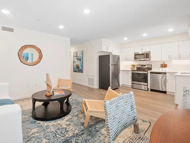 Villas by the Sea - Pacific Beach's Newest Community! — Photo 17