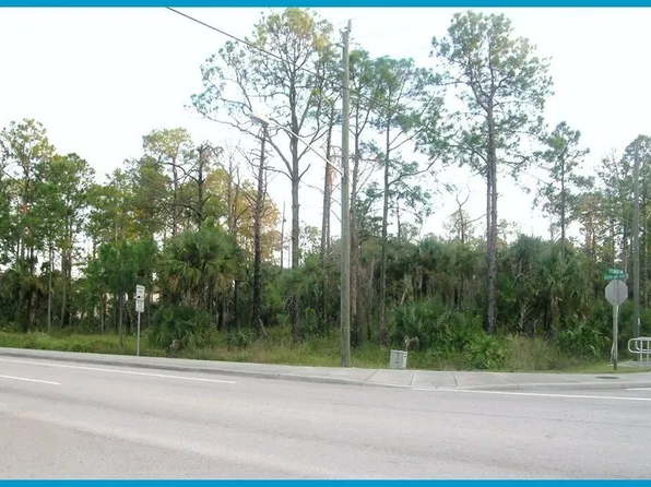 100 Golden Gate BLVD, NAPLES, FL 34120