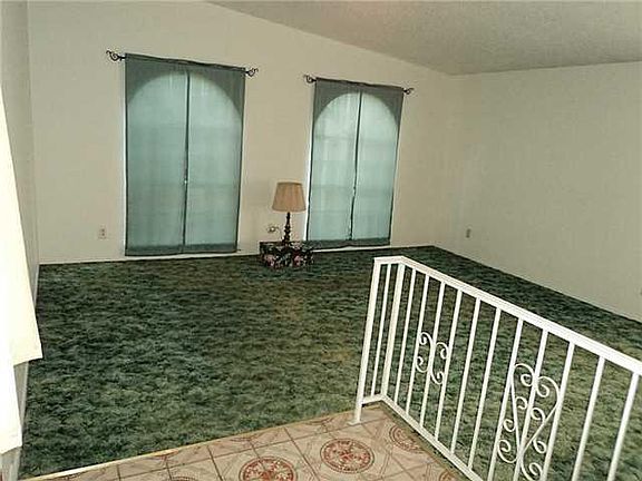 5th image of 11384 Bob Mitchell Dr