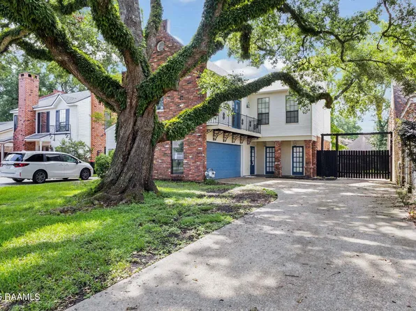207 Chateau Pl, Lafayette, LA 70503