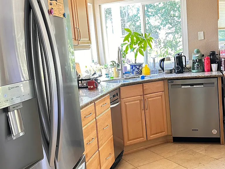 117 Drake Ct — Photo 16