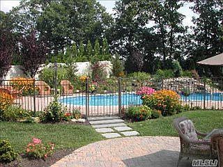 3rd image of 7 Cypress Ct