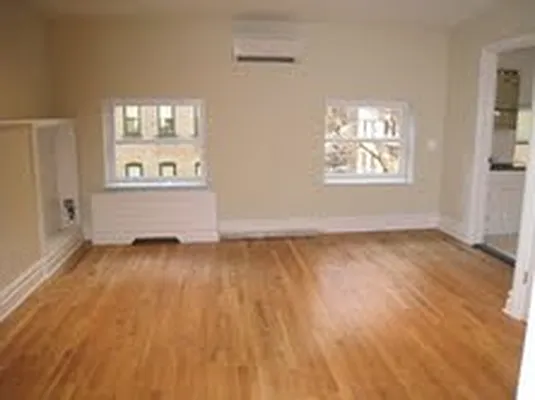 Rented by City Connections Realty | media 15