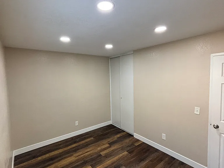 5918 Sky Meadow St — Photo 14