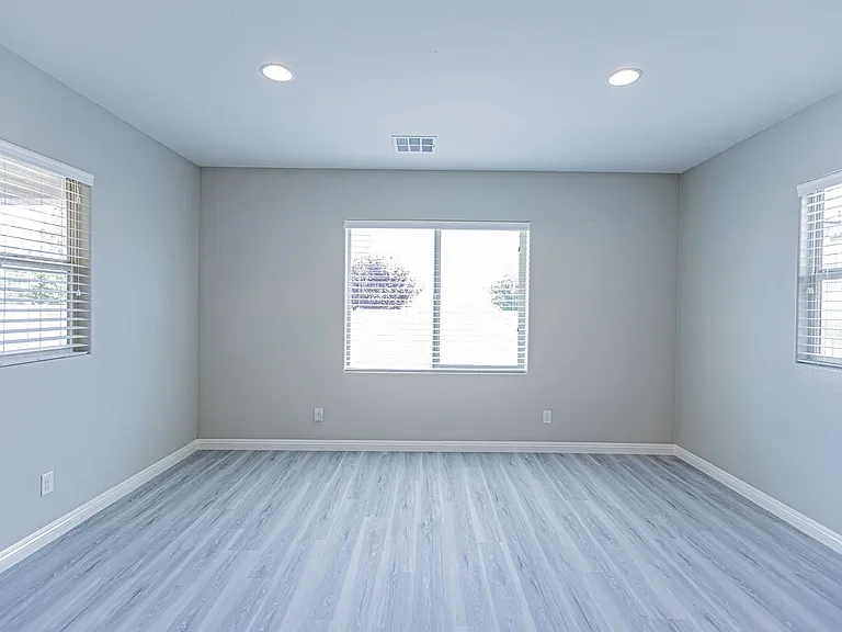 8538 Helvetia Ln — Photo 16