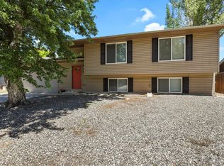 8737 W Floyd Dr, Lakewood, CO 80227