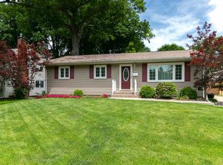 4607 25th Ave, Rock Island, IL 61201