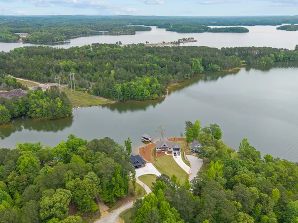 631 New Harmony Dr, Lineville, AL 36266